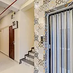 Hotel Agoura Prime