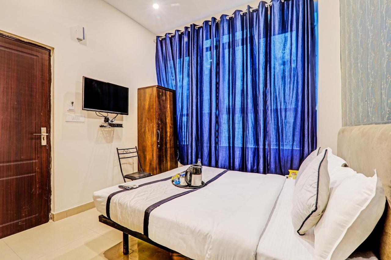 Agoura Prime Hotel Lucknow