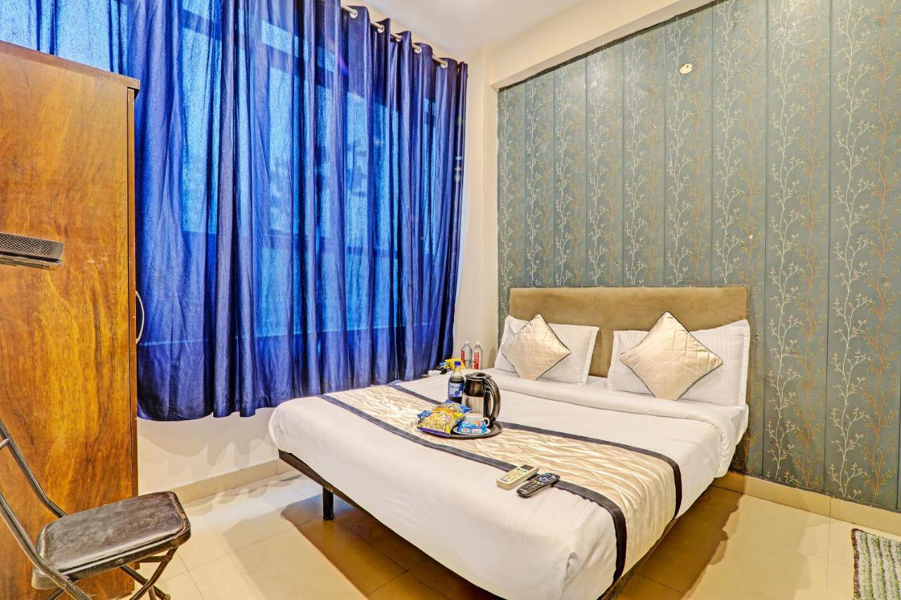 Hotel Agoura Prime 3*